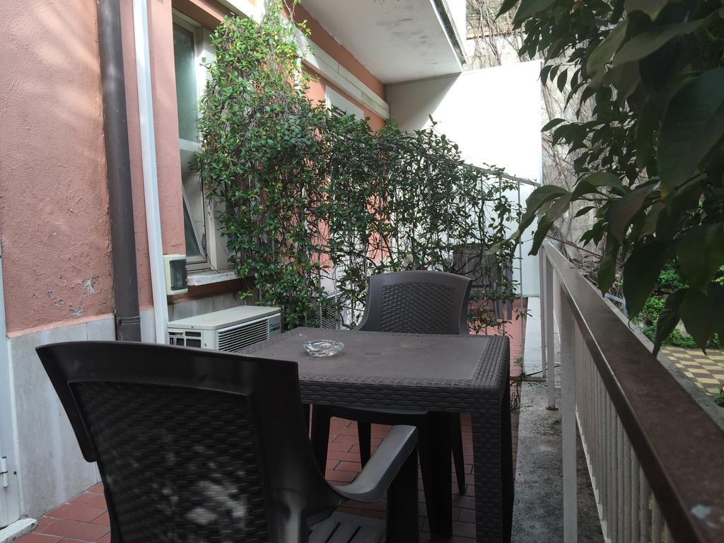 Hotel Domus Aventina โรม ภายนอก รูปภาพ